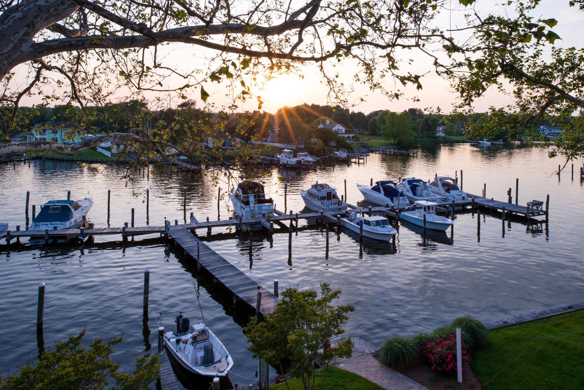 Anchored Inn At Hidden Harbor Deale Exterior photo