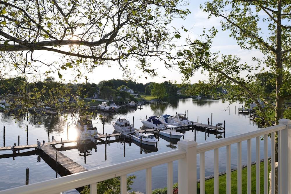 Anchored Inn At Hidden Harbor Deale Exterior photo